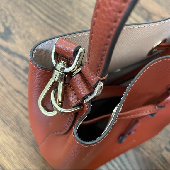 Kate Spade New York Eva Bucket Crossbody Cognac - Picture 7 of 7